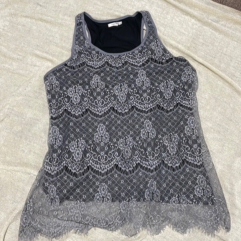 Lace overlay tank